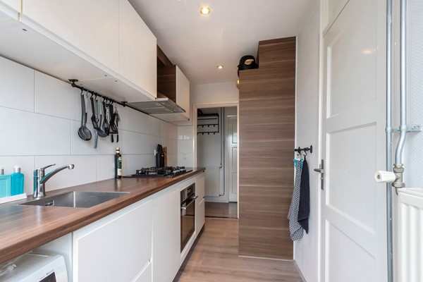 Medium property photo - Anna van Saksenstraat 30, 3314 NC Dordrecht